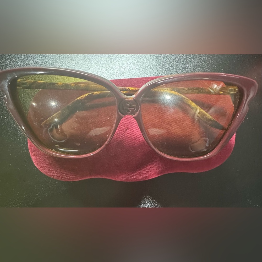Gucci Burgundy Sunglasses